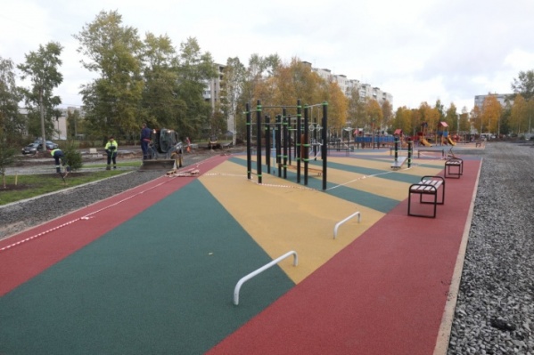 В прошлом году в Архангельске открыли парк «Зарусье» со спортивной площадкой. Название выбирали тоже народным голосованием В прошлом году в Архангельске открыли парк «Зарусье» со спортивной площадкой. Название выбирали тоже народным голосованием