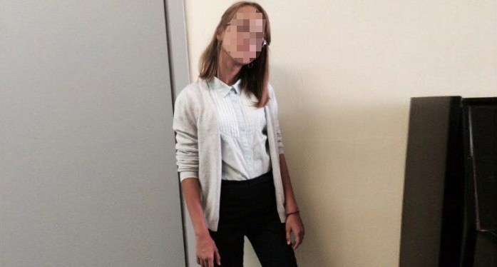 "Нож она носит с собой не первый день": школьники рассказали подробности нападения на одноклассницу