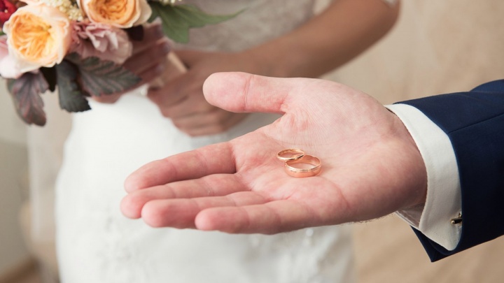 Свадебный бум: в День семьи, любви и верности на Дону поженятся 600 пар