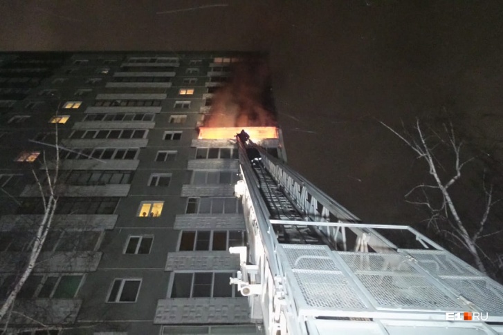 Сильнее всего пострадал балкон квартиры Сильнее всего пострадал балкон квартиры