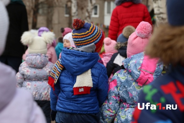 От тяжелых рук воспитательницы пострадали мальчик и девочка От тяжелых рук воспитательницы пострадали мальчик и девочка