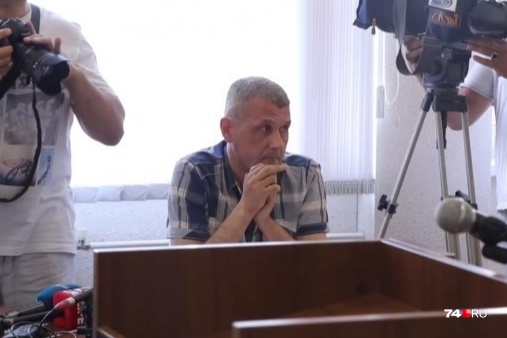 За два с половиной года Владислав Кантемиров смог выплатить за разбитый «Роллс-Ройс» чуть больше 500 тысяч рублей За два с половиной года Владислав Кантемиров смог выплатить за разбитый «Роллс-Ройс» чуть больше 500 тысяч рублей