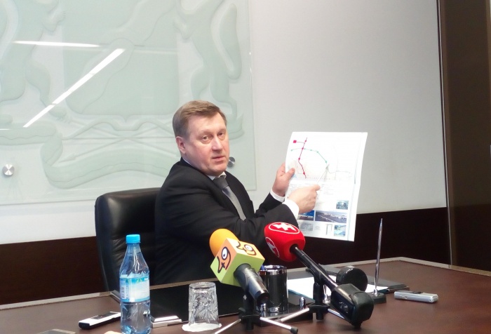 Сам мэр города с президентом лично не встретился Сам мэр города с президентом лично не встретился