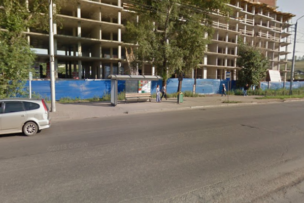 Убрали только остановку в сторону улицы Маерчака. На противоположной стороне дороги пункт остался Убрали только остановку в сторону улицы Маерчака. На противоположной стороне дороги пункт остался