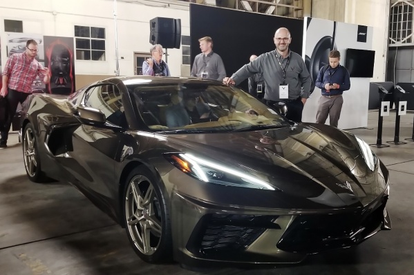 Владимир Капитонов во время презентации нового Corvette сказал: <br>— Это самый большой проект, к которому я когда-либо был причастен Владимир Капитонов во время презентации нового Corvette сказал: <br>— Это самый большой проект, к которому я когда-либо был причастен 