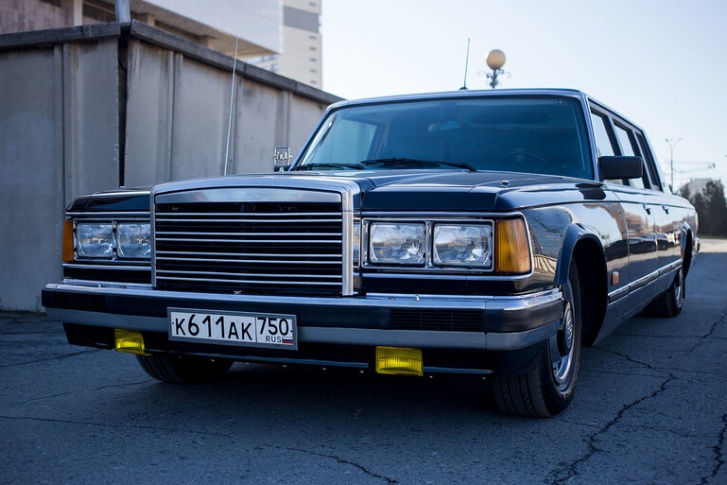 Автомобиль продают за <nobr class="_">15 999 000</nobr> рублей Автомобиль продают за <nobr class="_">15 999 000</nobr> рублей