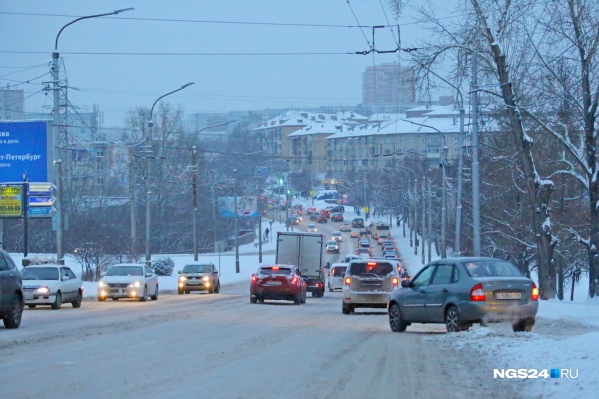 На перекрёстке Свободный — Годенко хотят увеличить пропускную способность<br> На перекрёстке Свободный — Годенко хотят увеличить пропускную способность<br>