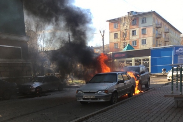 Пожар произошел на Юности, 35 Пожар произошел на Юности, 35