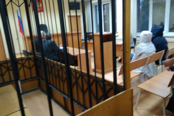 Предыдущий суд оставил девочку на свободе, потому что отсутствовали данные экспертизы Предыдущий суд оставил девочку на свободе, потому что отсутствовали данные экспертизы