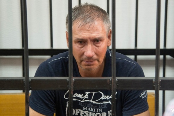 Леонида Жданова обвиняют в гибели катамарана с 11 погибшими Леонида Жданова обвиняют в гибели катамарана с 11 погибшими
