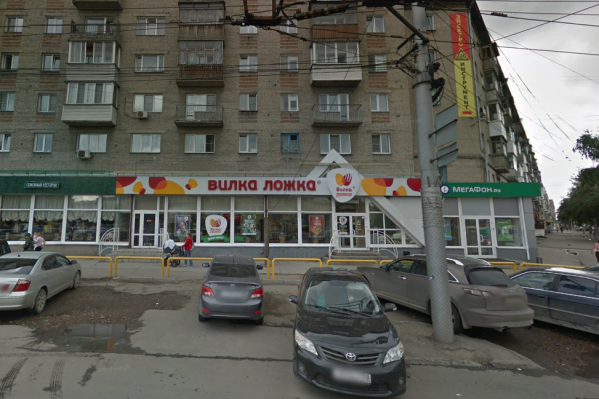 Сейчас на месте происшествия работают полицейские Сейчас на месте происшествия работают полицейские