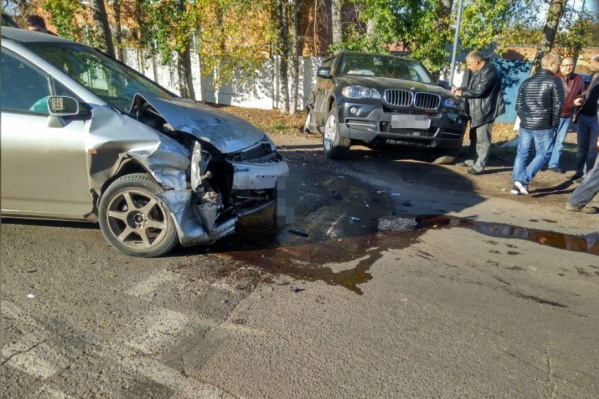 Владелица японской иномарки получила черепно-мозговую травму Владелица японской иномарки получила черепно-мозговую травму