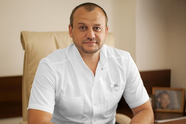 Имплантолог, хирург-стоматолог Андрей Моржуев Имплантолог, хирург-стоматолог Андрей Моржуев