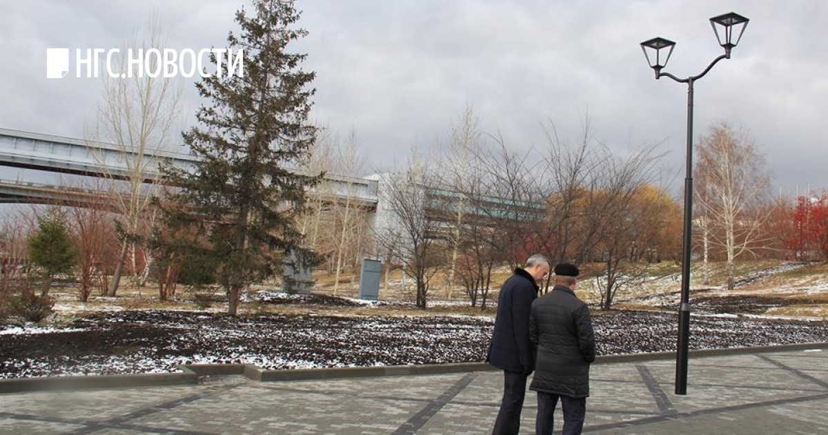 Новосибирске октября. Михайловская набережная ступеньки Новосибирск. Набережная Новосибирск сейчас. Обновленная Михайловская набережная города Новосибирска. Набережная Новосибирска 90год.